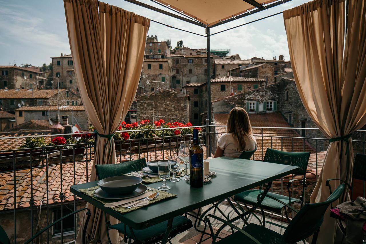 Borgo Agli Scudi Suite&Breakfast Кампилия Маритима Екстериор снимка